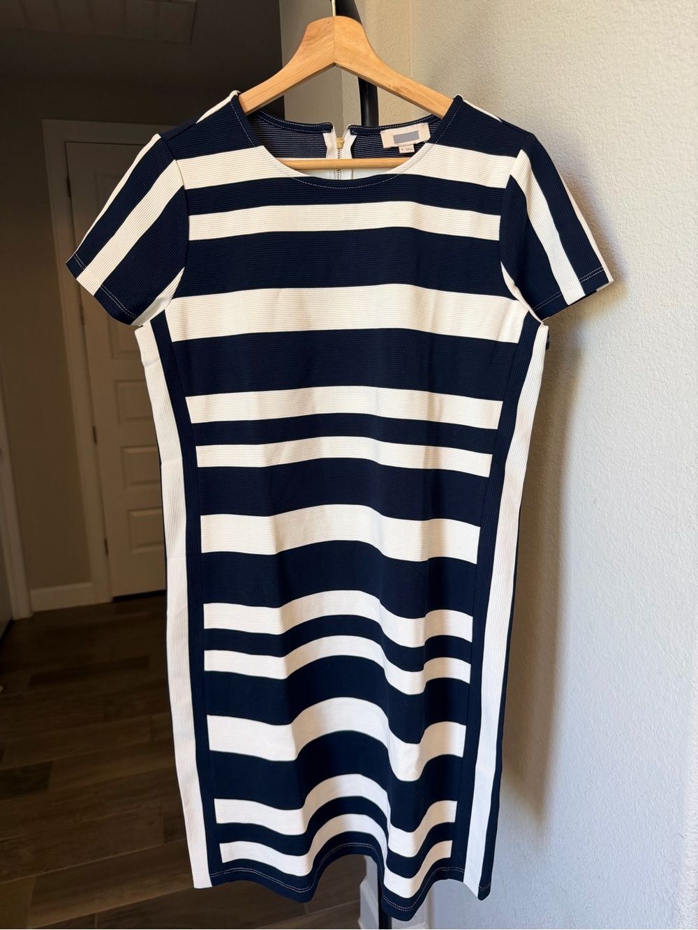 NWOT J.Crew SAMPLE Navy Ivory Striped Ponte Sheath Dress Womens 6 Short Sleeve